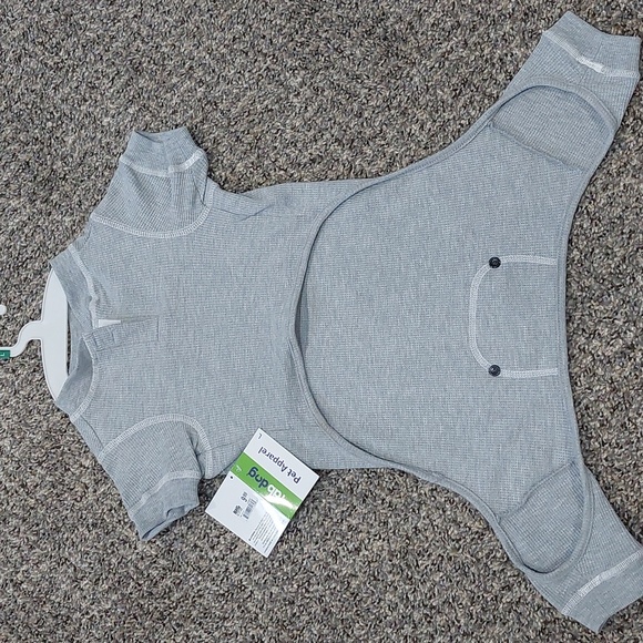 NWT Funny Size Large Dog Pajamas Two Outfits Red And Gray - Picture 7 of 10